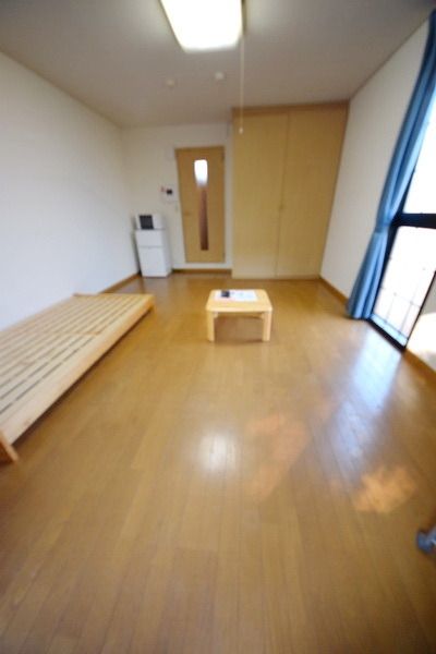 居室・リビング　★広めの１０帖★