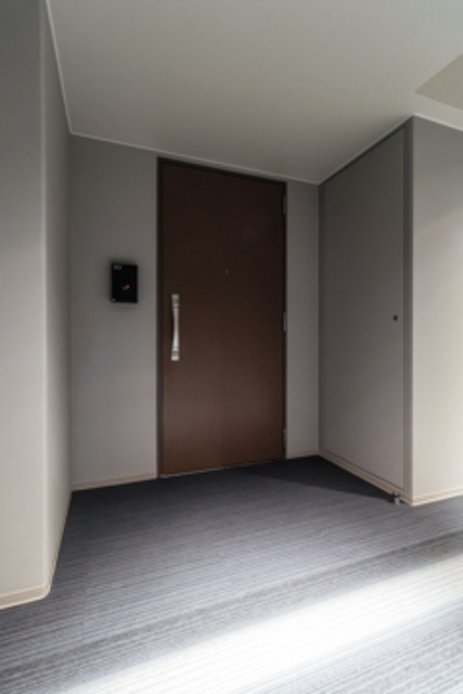 玄関　※写真は同タイプ住戸です。
