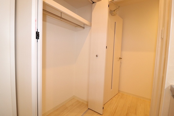 収納　※別部屋の写真です