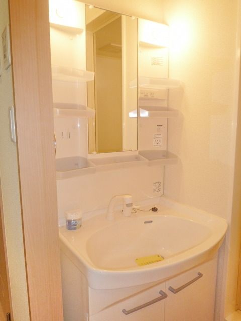 洗面設備　シャンプードレッサー