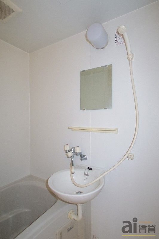 洗面設備　※同仕様写真です