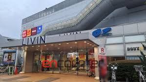 ショッピングセンター　LIVINオズ大泉（ショッピングセンター）まで760m