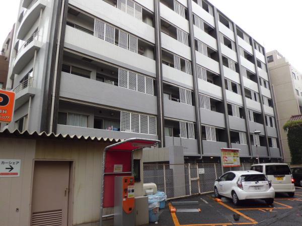 建物外観　外観は落ち着いています