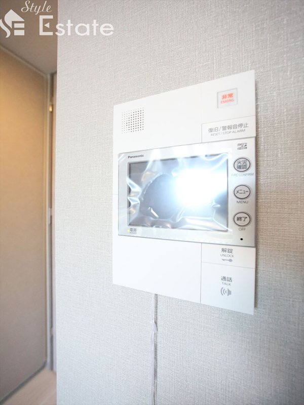 セキュリティ　モニター付きインターホン