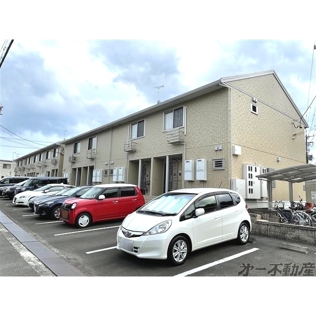 エントランス　建物外観