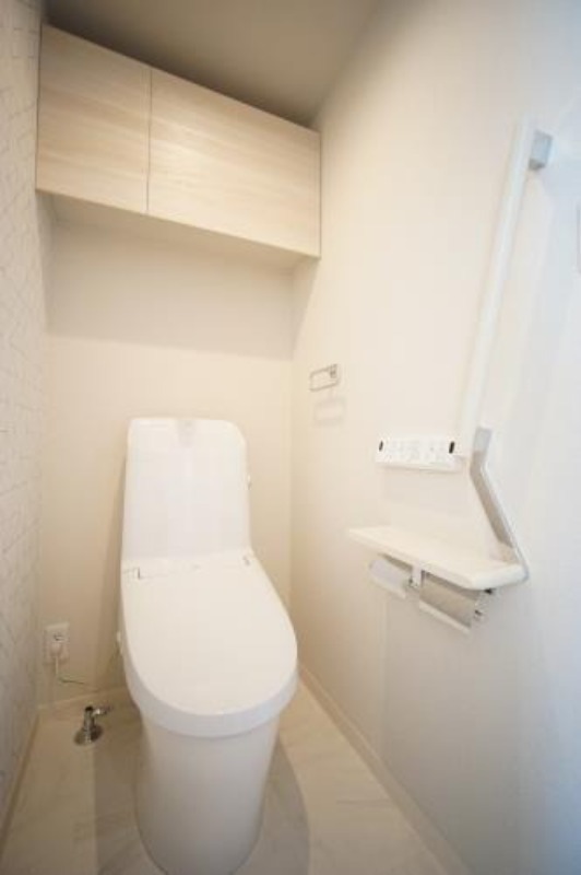 トイレ　図面と現状に相違がある場合には現状を優先