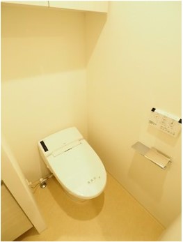 トイレ　ゆったりとした空間のトイレです
