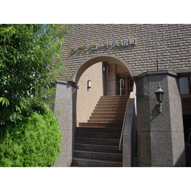 タウンコート人宿町の外観写真