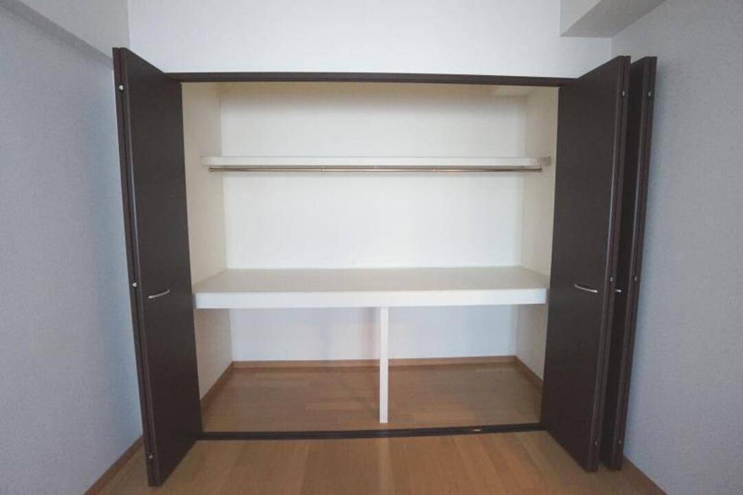 収納　クローゼット