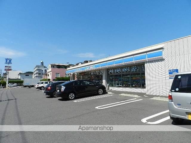 コンビニ　ローソン八幡枝光二丁目店（コンビニ）まで207m