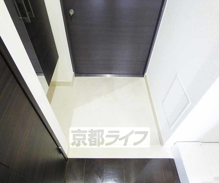 玄関　シューズボックス付です。