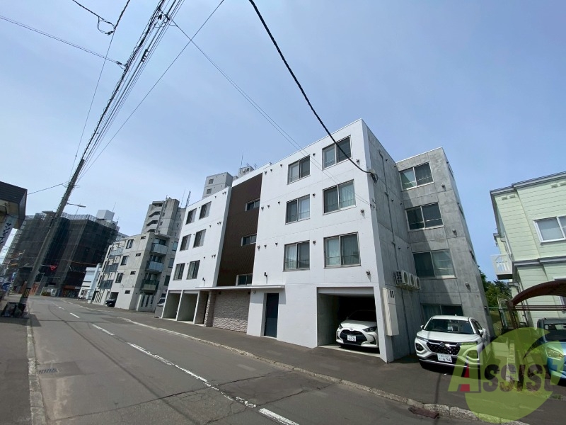 建物外観　札幌市豊平区平岸五条「ラピスラズリ平岸」