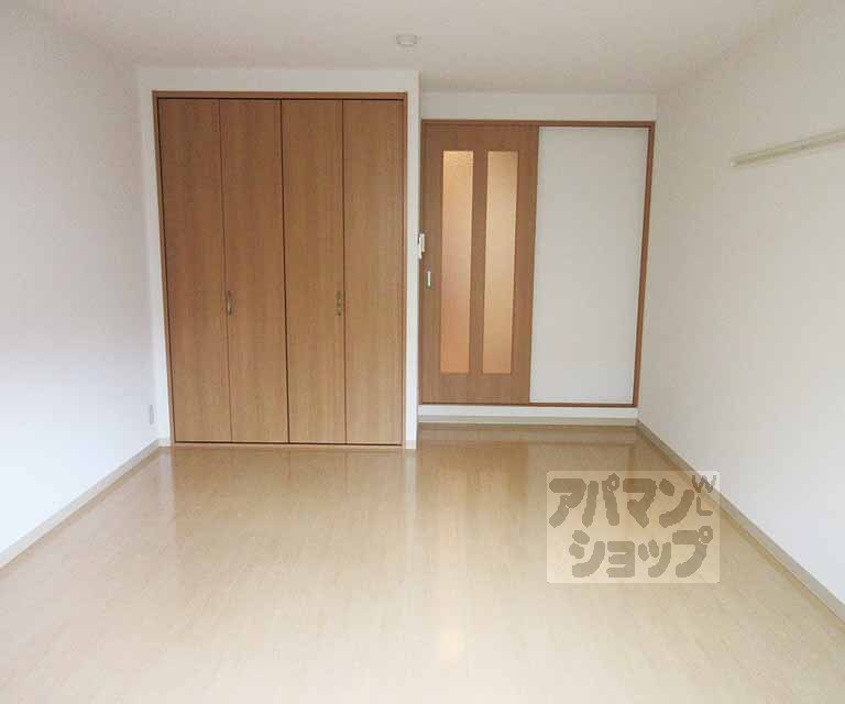 居室・リビング　広々としたお部屋です！