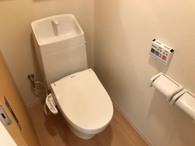 トイレ　シャワー付トイレ（イメージ）