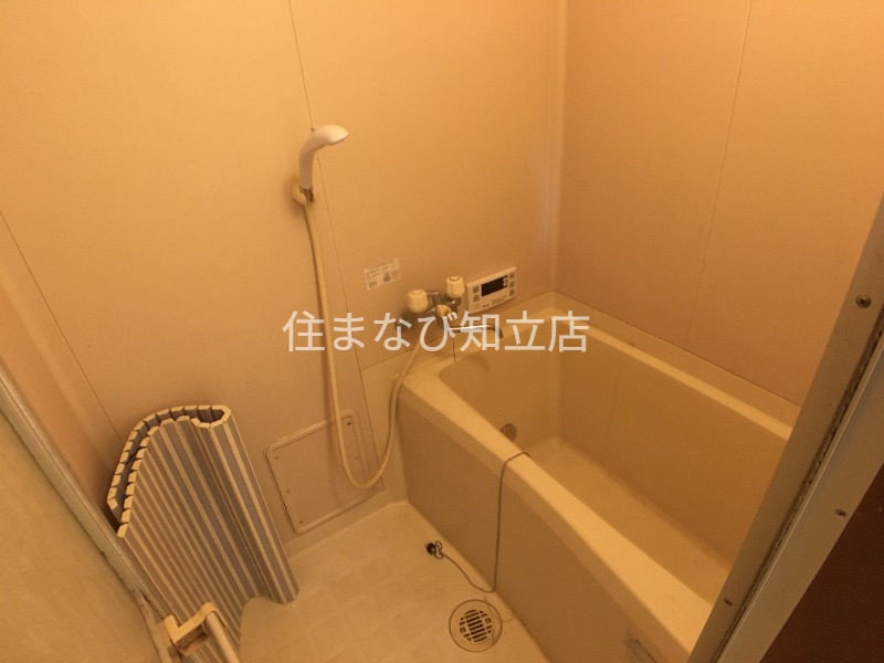 バス・シャワールーム　同型別部屋写真