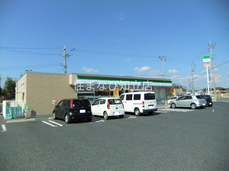 コンビニ　ファミリーマート豊田運動公園前店（コンビニ）まで171m