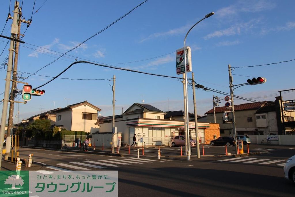 コンビニ　セブンイレブン蓮田馬込店（コンビニ）まで560m