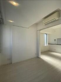 居室・リビング　内観1※別部屋参考写真