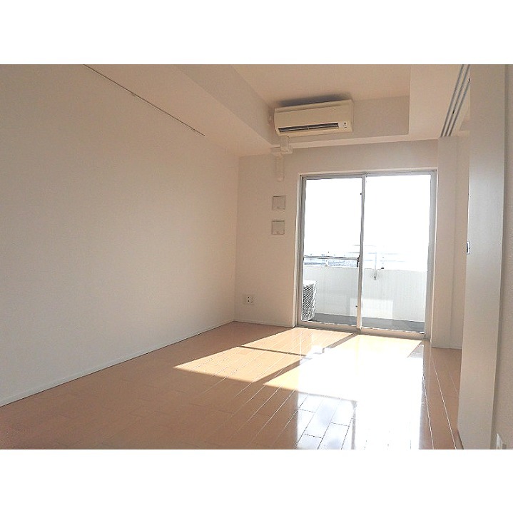 居室・リビング　★以下別部屋参考写真です★