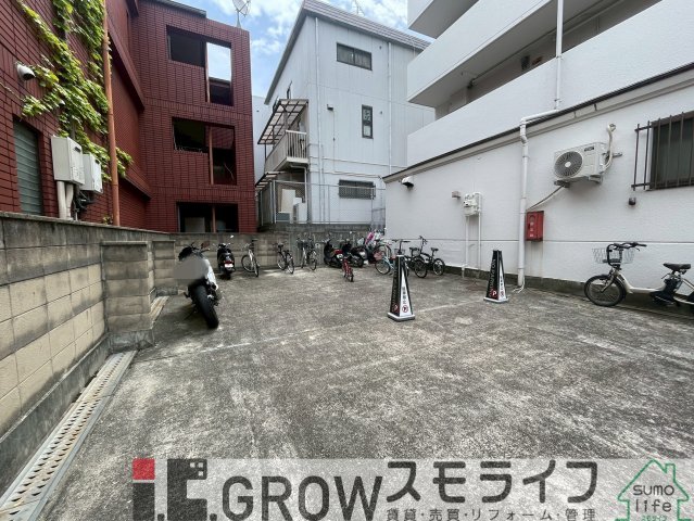 阪神本線 石屋川駅 徒歩2分 5階建 築42年の外観写真