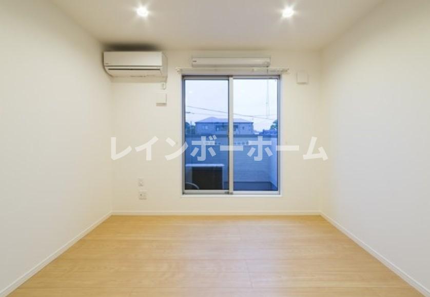居室・リビング　画像は別部屋のお写真です。
