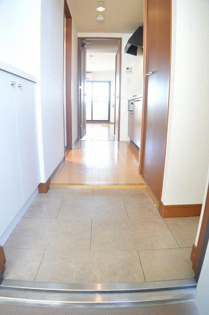 CASA GRAN洛西の玄関写真