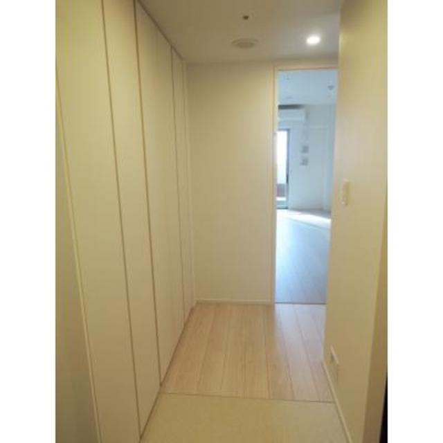 玄関　※写真は同タイプ住戸です。