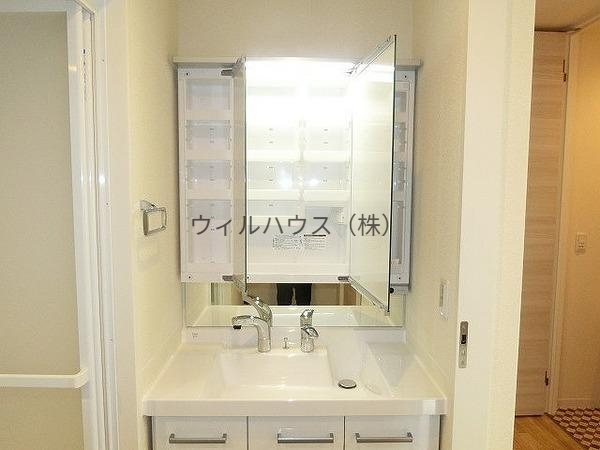 洗面設備　シャンプードレッサー！