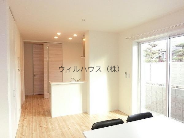居室・リビング　人気のカウンターキッチン！