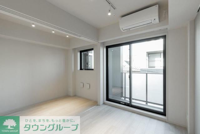 居室・リビング　Cタイプ2023年12月撮影 同タイプ306号室の写真です。