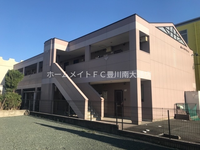 ＪＲ東海道本線 豊橋駅 バス乗車時間：7分 最寄りバス停で下車 徒歩6分 築25年