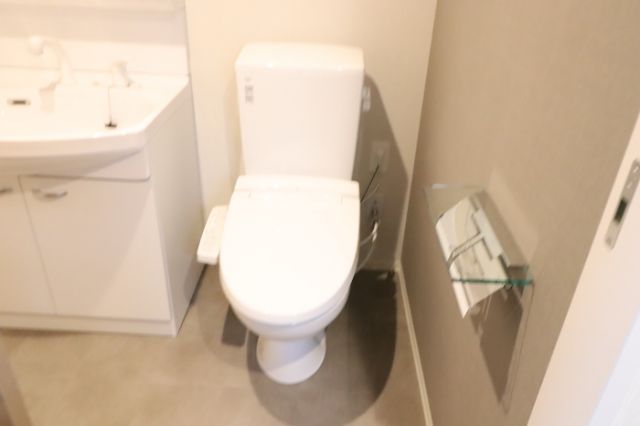 イーストサイドレジデンスのトイレ写真