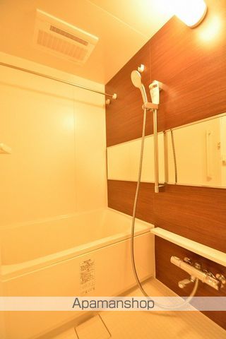 ドゥーエ仙台イーストIIIの風呂写真
