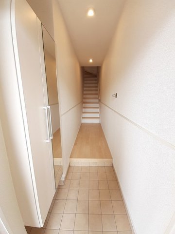 高松琴平電鉄長尾線 林道駅 徒歩6分 3階建 築10年の玄関写真