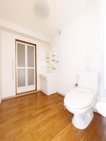 フロンティアのトイレ写真