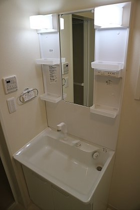 京王線 西調布駅 徒歩5分 2階建 築10年の内装写真