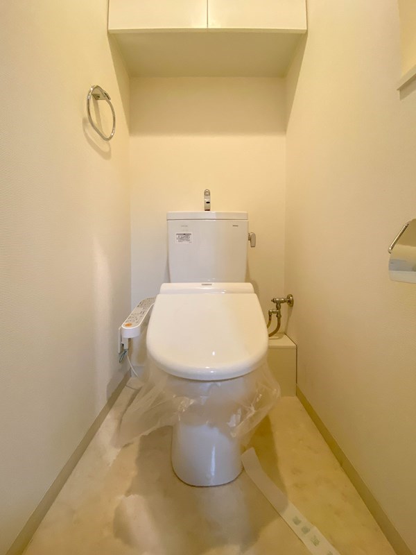 エステムコート神戸ハーバーランド前5アクアのトイレ写真
