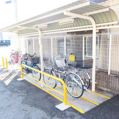 ＪＲ阪和線 和泉府中駅 徒歩7分 3階建 築30年の外観写真