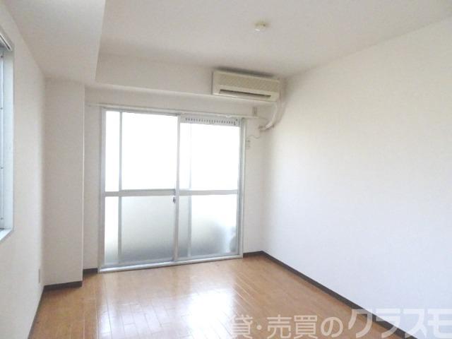 居室・リビング　明るいお部屋です♪