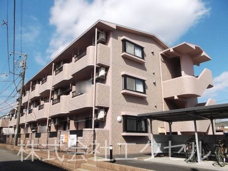 建物外観　閑静な住宅街です。
