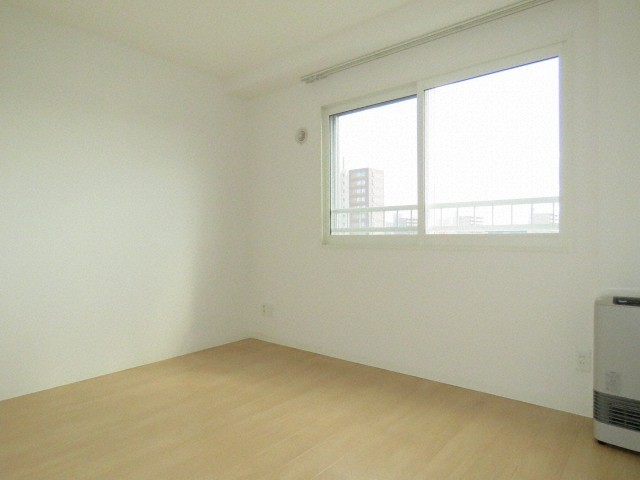 その他部屋・スペース　ベッドルームも広くて使いやすい♪