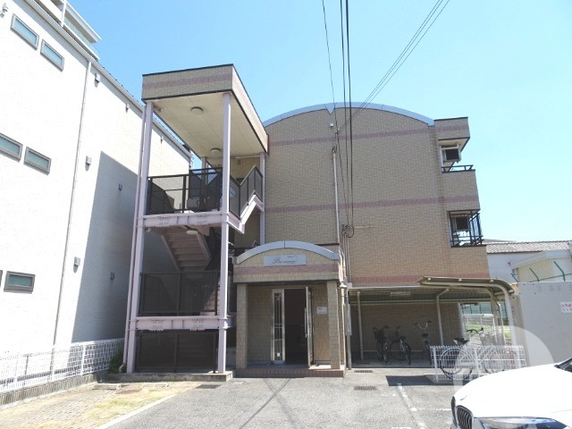 堺市堺区大浜北町のマンションの建物外観