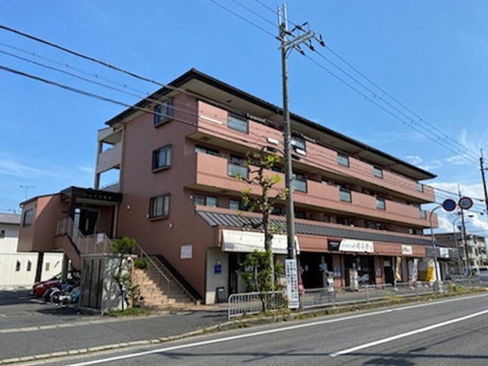 【ジュネス堅田の建物外観】