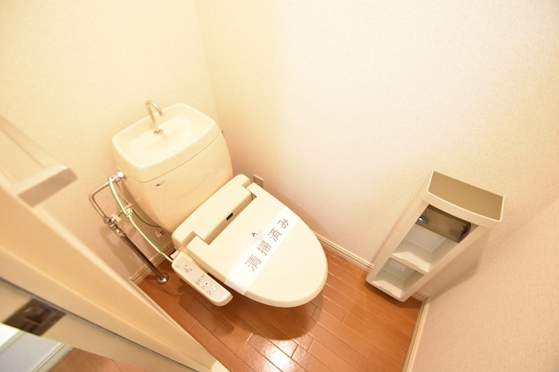 【ガーデンハウス・Mのトイレ】