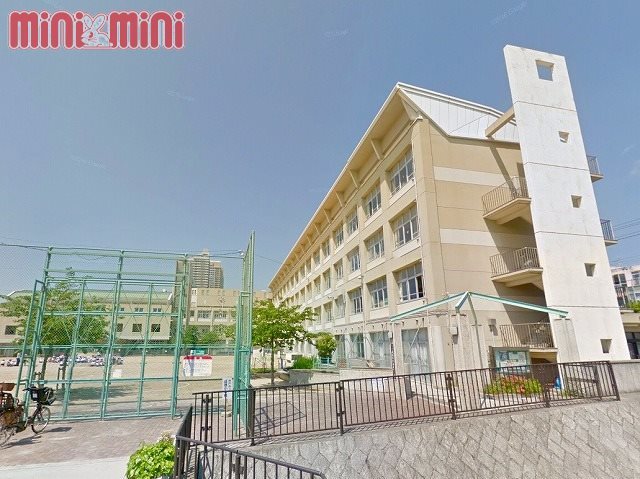 【神戸市灘区記田町のマンションの小学校】