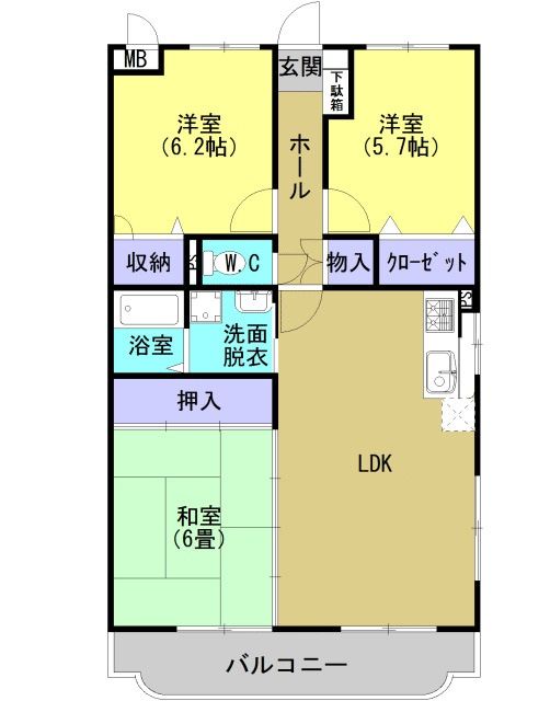 姶良市西餅田のマンションの間取り