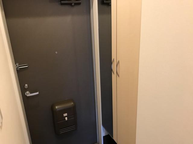 玄関　下駄箱