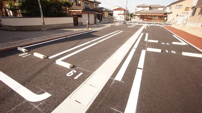 【モンブラン　Bの駐車場】