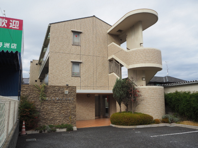 野洲市久野部のマンションの建物外観