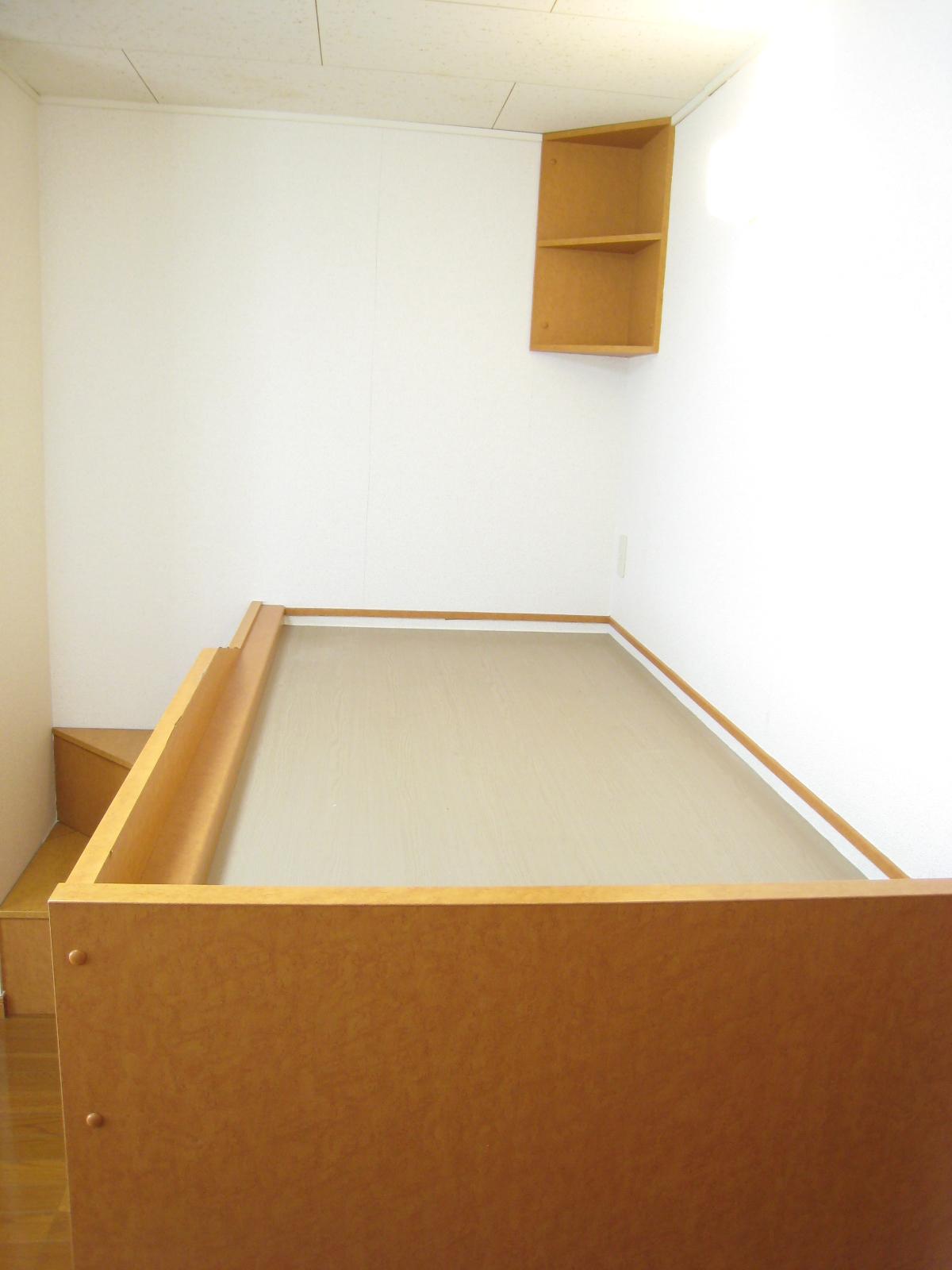 その他　造り付ベット、就寝スペースとしてご利用いただけます。